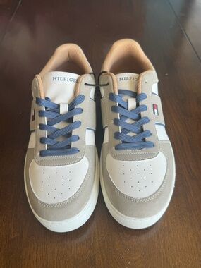 Tommy Hilfiger Men's Baffie Low Top Fashion Court - Taupe/White Multi Size 8